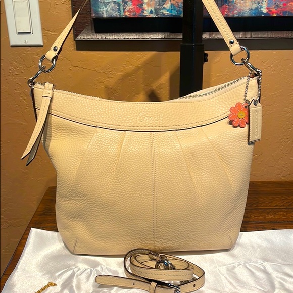 Coach Y2K Ashley Cream Pebbled Leather Shoulder/Crossbody Bag EUC - Picture 1 of 13